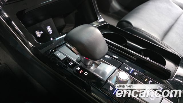 Kia K7 Premier 2.5 GDI Noblesse 2020 — фото 9