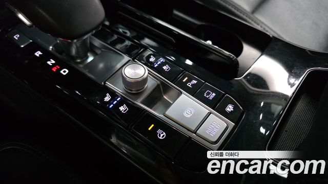 Kia K7 Premier 2.5 GDI Noblesse 2020 — фото 17