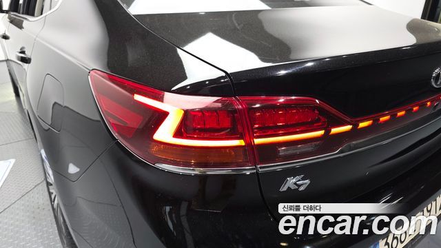 Kia K7 Premier 2.5 GDI Noblesse 2020 — фото 23