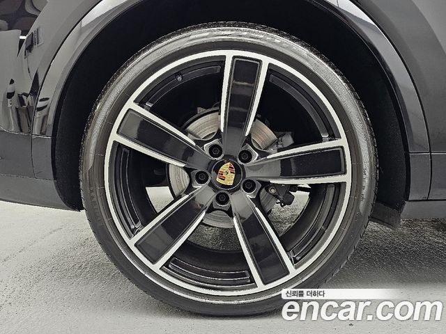 Porsche Cayenne (PO536) 3.0 COUPE PLATINUM EDITION 2023 — фото 5