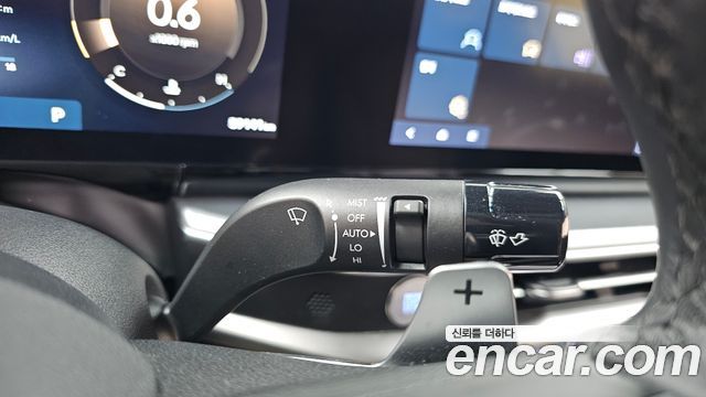 Hyundai Grandeur (GN7) 2,5 Gasoline 2WD Premium 2023 — фото 19
