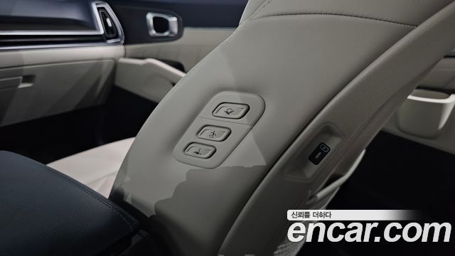 Kia Sorento (IV) HEV 1.6 2WD Signature 2024 — фото 17