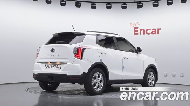 KG Mobility (SsangYong) Very New Tivoli Gasoline 1.5 2WD V3 2021 — фото 2