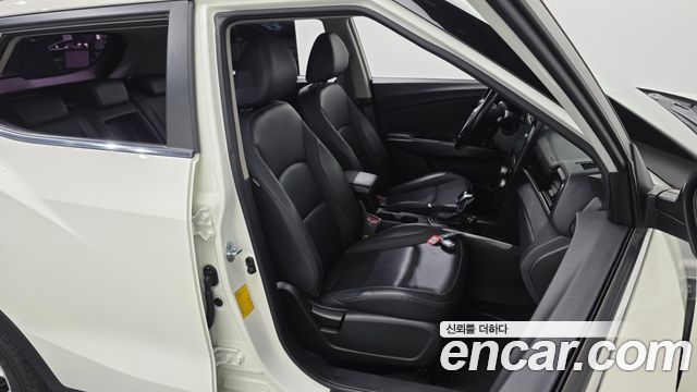 KG Mobility (SsangYong) Very New Tivoli Gasoline 1.5 2WD V3 2021 — фото 26