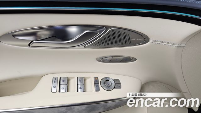 Genesis Electrified (GV70) e-AWD 2026 — фото 28