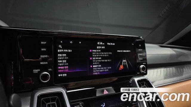 Kia Sorento (IV) Gasoline 2.5T 2WD Noblesse 2022 — фото 16
