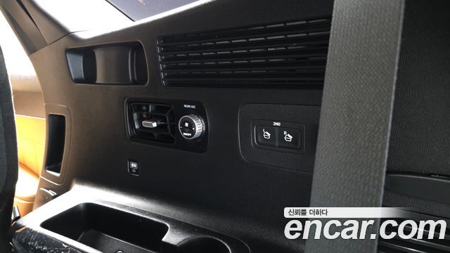 Kia Sorento (IV) Gasoline 2.5T 2WD Noblesse 2022 — фото 28