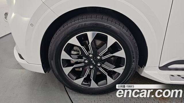 Kia Carnival (IV) Gasoline 7-Seater Hi-Limousine Signature 2022 — фото 5
