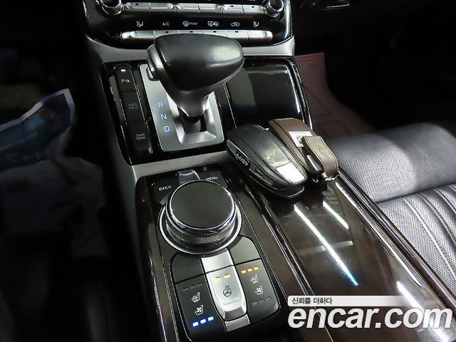 Genesis EQ900 3.8 GDI AWD Luxury 2017 — фото 18