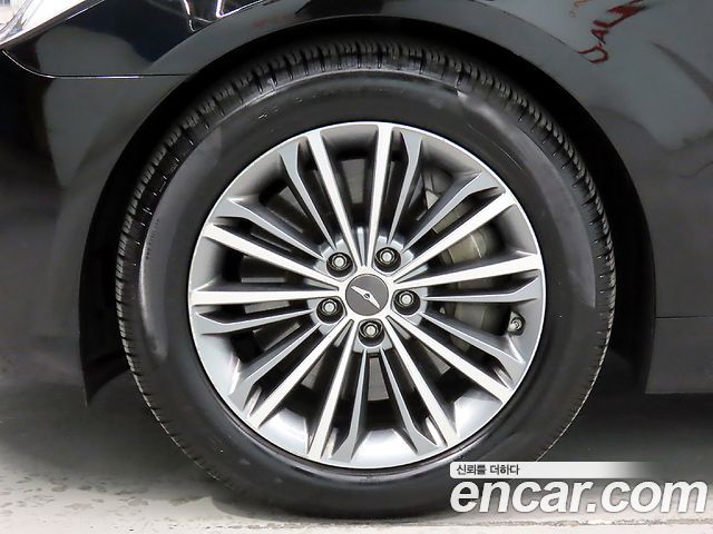 Genesis EQ900 3.8 GDI AWD Luxury 2017 — фото 23