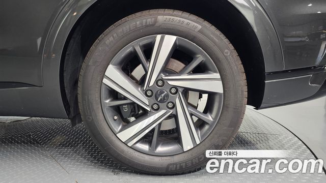 Genesis GV70 2.5T Gasoline AWD 2025 — фото 21