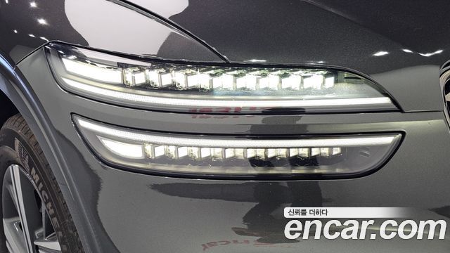 Genesis GV70 2.5T Gasoline AWD 2025 — фото 22