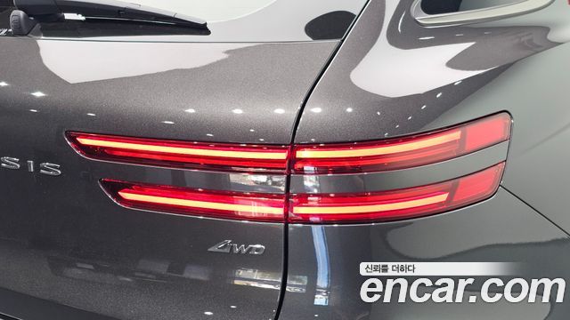 Genesis GV70 2.5T Gasoline AWD 2025 — фото 23