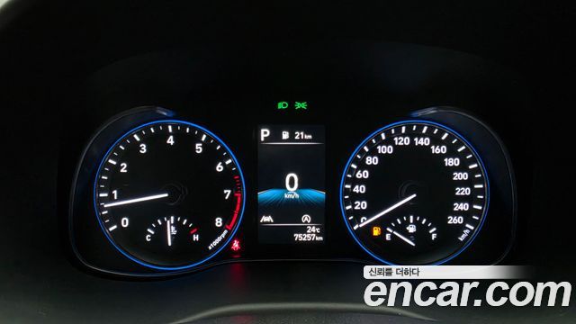 Hyundai Kona Gasoline 2.0 2WD Smart 2021 — фото 8
