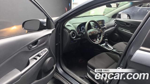 Hyundai Kona Gasoline 2.0 2WD Smart 2021 — фото 10