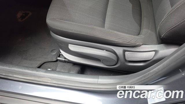 Hyundai Kona Gasoline 2.0 2WD Smart 2021 — фото 30
