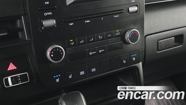 Hyundai Staria L3.5 Cargo 5-Seater Modern 2022 — фото 18