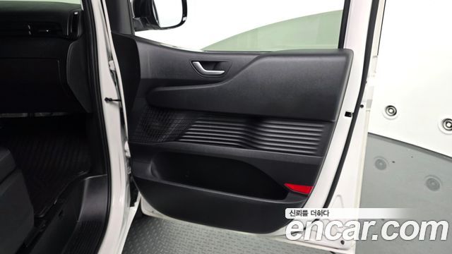 Hyundai Staria L3.5 Cargo 5-Seater Modern 2022 — фото 25