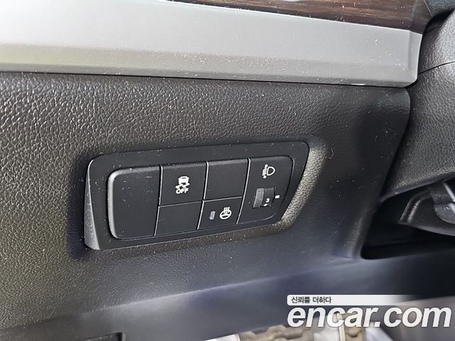 KG Mobility (SsangYong) Korando C 2.2 Extreme 2WD 2016 — фото 17