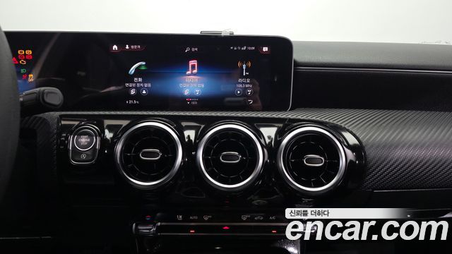 Mercedes-Benz A-Class (W177) A220 Sedan 2020 — фото 28