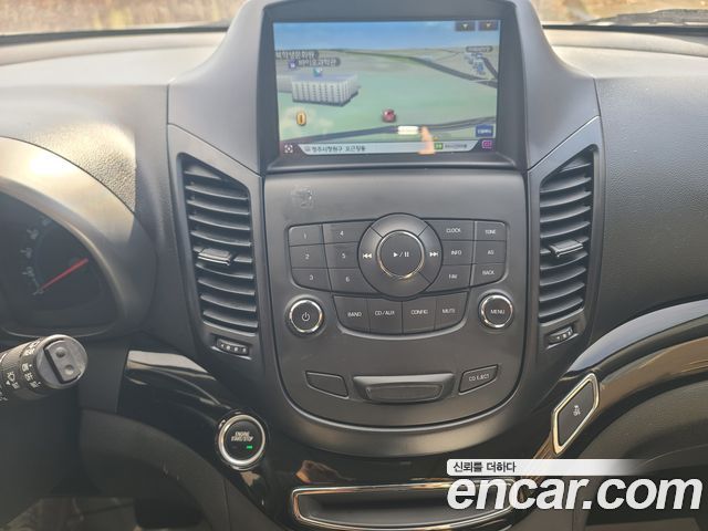 Chevrolet Orlando 1.6 Diesel LT Convenience 2018 — фото 10