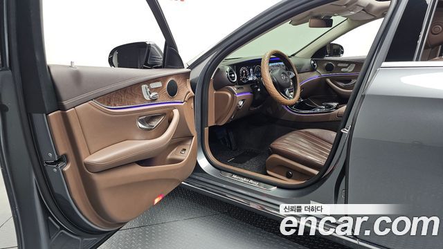 Mercedes-Benz E-Class (W213) E300 Exclusive 2017 — фото 10