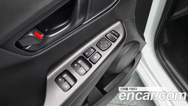 Hyundai Kona Gasoline 1.6 Turbo 2WD N Line Inspiration 2021 — фото 20