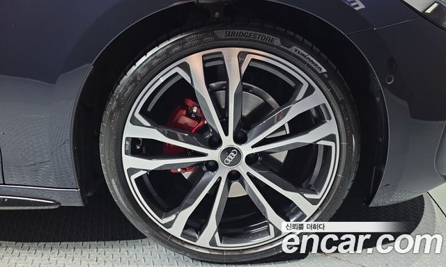 Audi A5 (B10) 40 TFSI Quattro S Line Black Edition 2025 — фото 21