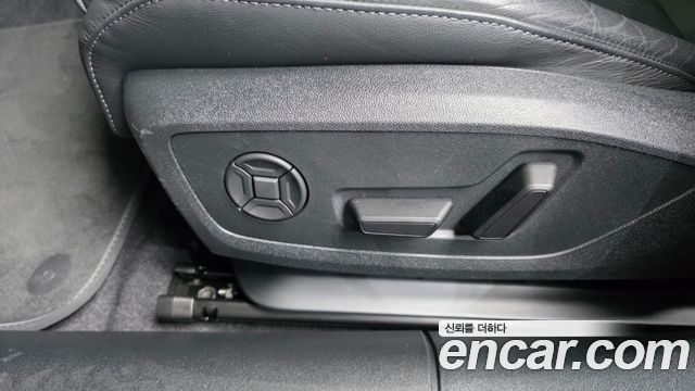 Audi A5 (B10) 40 TFSI Quattro S Line Black Edition 2025 — фото 31