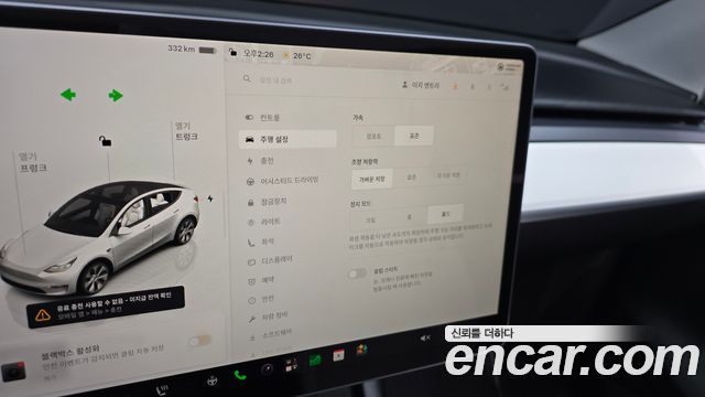 Tesla Model Y RWD 2024 — фото 17