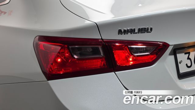 Chevrolet Malibu 1.5 Turbo LT Deluxe 2017 — фото 23