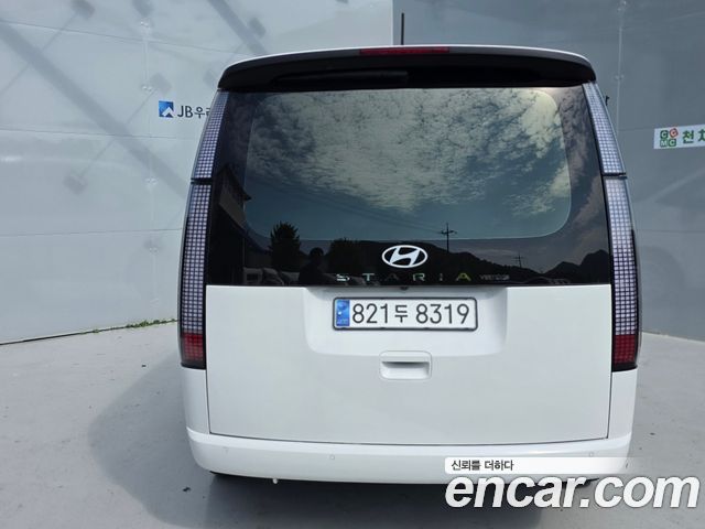 Hyundai Staria Cargo 3-Seater Modern 2025 — фото 4
