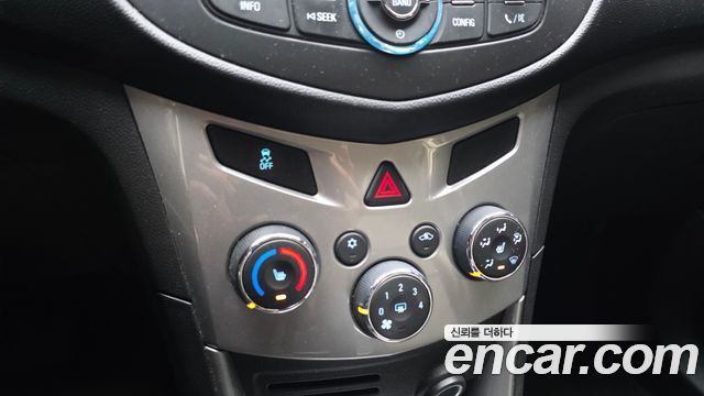 Chevrolet Trax 1.6 Diesel Premium 2016 — фото 18