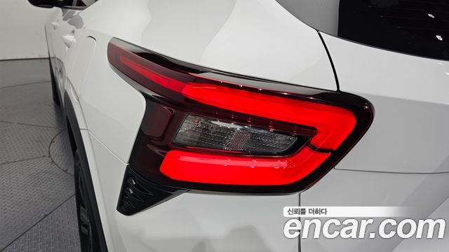 Chevrolet Trax Crossover 1.2 ACTIV 2025 — фото 23