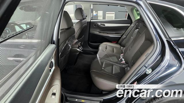 Hyundai Grandeur (IG) 2.5 Exclusice 2022 — фото 26