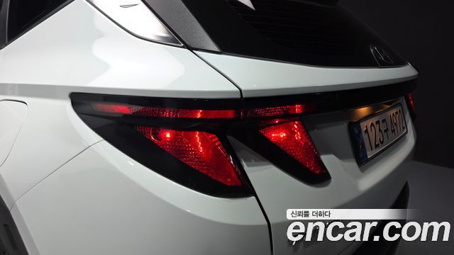 Hyundai Tucson Hybrid (NX4) Premium 2WD 2023 — фото 23