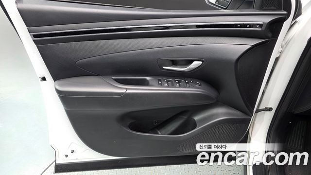 Hyundai Tucson Hybrid (NX4) Premium 2WD 2023 — фото 24