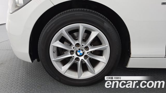 BMW 1 Series (F20) 118d Urban 5Dr 2014 — фото 5