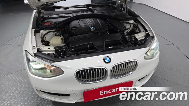 BMW 1 Series (F20) 118d Urban 5Dr 2014 — фото 6