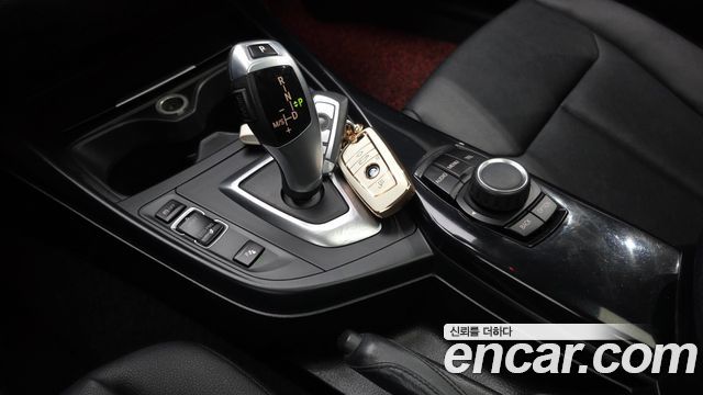 BMW 1 Series (F20) 118d Urban 5Dr 2014 — фото 9