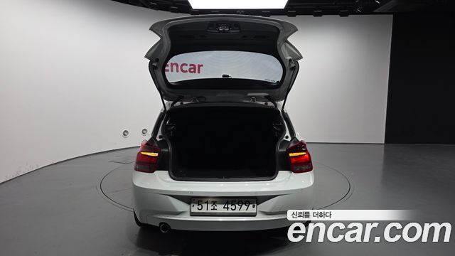 BMW 1 Series (F20) 118d Urban 5Dr 2014 — фото 24