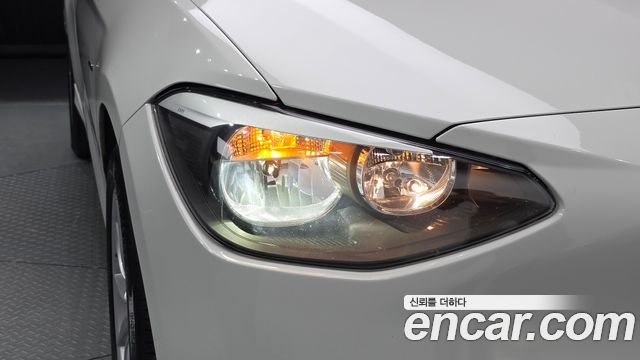 BMW 1 Series (F20) 118d Urban 5Dr 2014 — фото 28