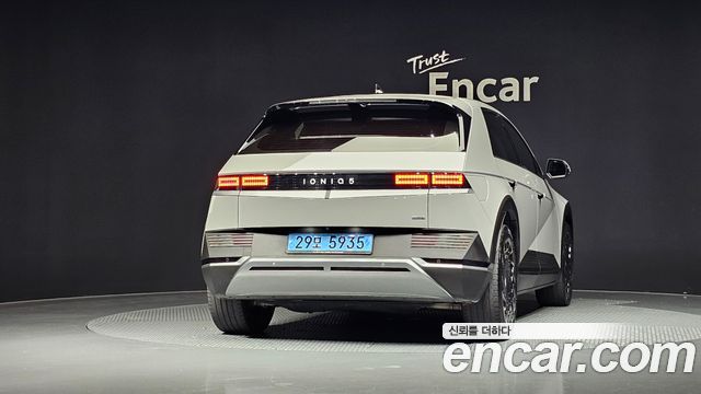 Hyundai Ioniq 5 Long Range AWD Exclusive 2023 — фото 4