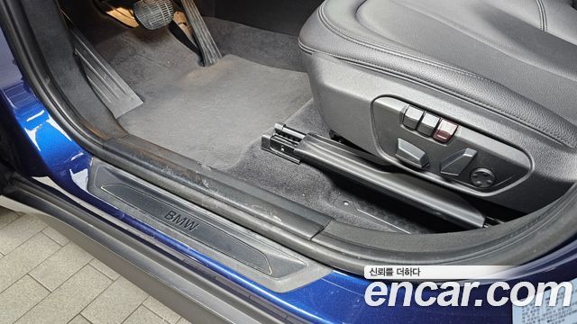 BMW X1 (F48) xDrive 20d Joy 2018 — фото 19
