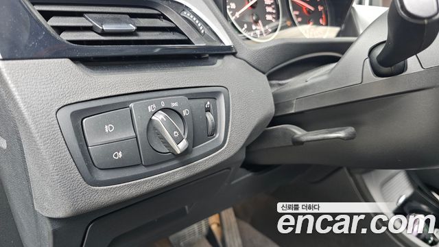 BMW X1 (F48) xDrive 20d Joy 2018 — фото 28