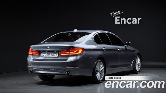 BMW 5 Series (G30) 530i Luxury Plus 2018 — фото 2