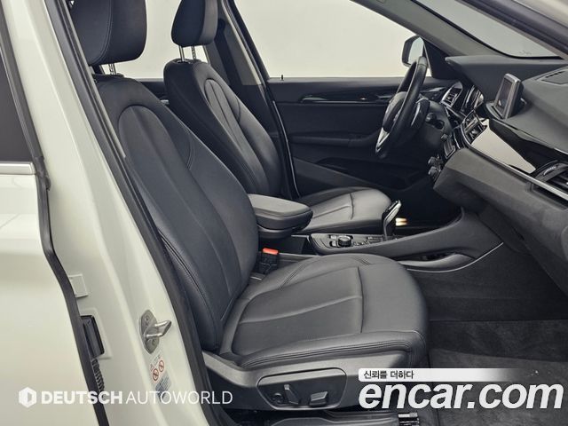 BMW X1 (F48) xDrive 18d Premium 2019 — фото 10