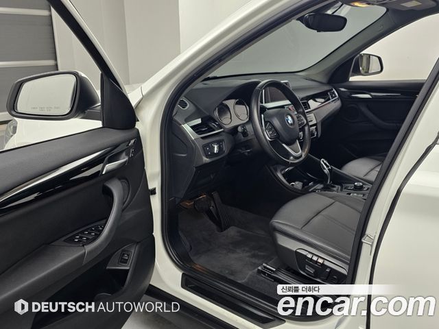 BMW X1 (F48) xDrive 18d Premium 2019 — фото 15