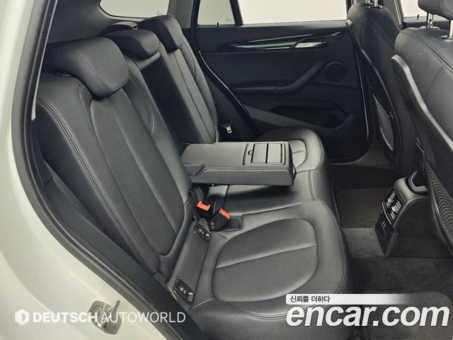 BMW X1 (F48) xDrive 18d Premium 2019 — фото 16