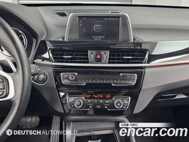 BMW X1 (F48) xDrive 18d Premium 2019 — фото 18